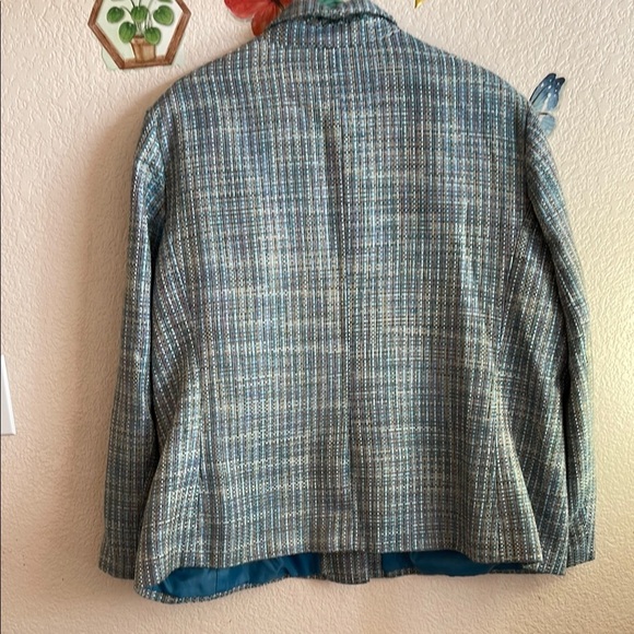 Jaclyn Smith Blue and Gray Blazer Classic Glen Plaid - Picture 5 of 8